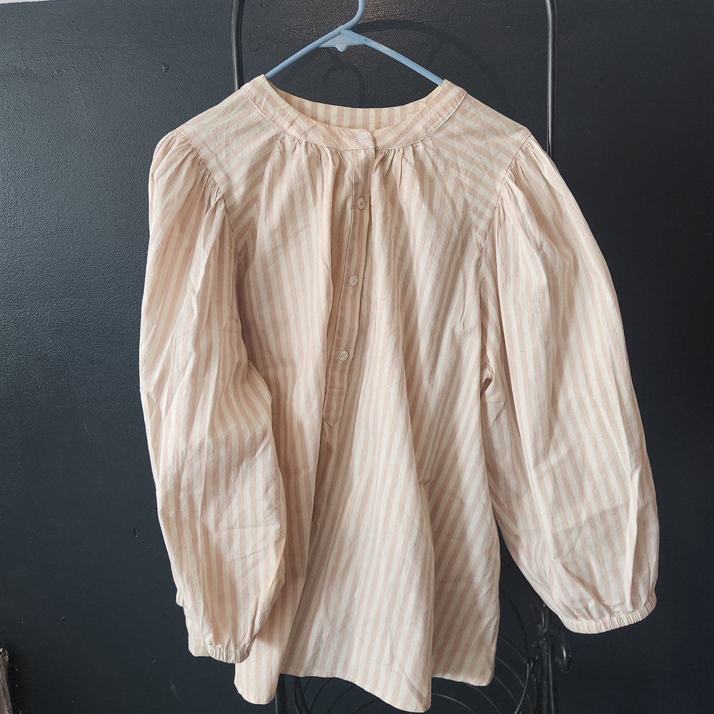 SOLD 10 For $30 ✨️A New Day Cream Button Down Shirt with Puff Sleeves